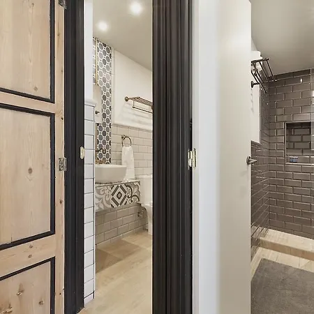 Hotel Habitat Alaia